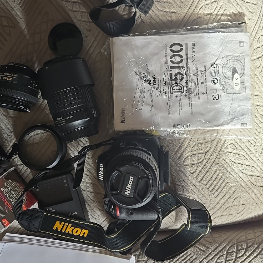Nikon Black DSLR Camera Kit D5100